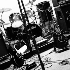 初心者のためのシューゲイズ講座 My Bloody Valentine 前編 Musit ミュージット 初心者のためのシューゲイズ講座 My Bloody Valentine 前編 Musit ミュージット
