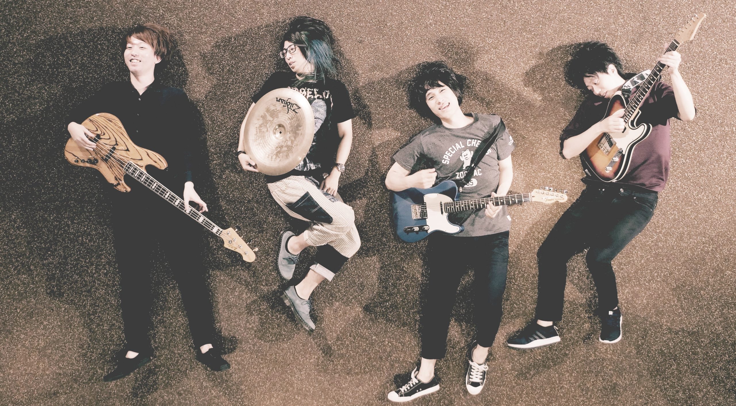 バンドあるある ライブが盛り上がらない そんな時に伝説のライブバンド マノウォー に学ぶ ライブの殺り方 Musit ミュージット