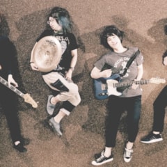 バンドあるある ライブが盛り上がらない そんな時に伝説のライブバンド マノウォー に学ぶ ライブの殺り方 Musit ミュージット